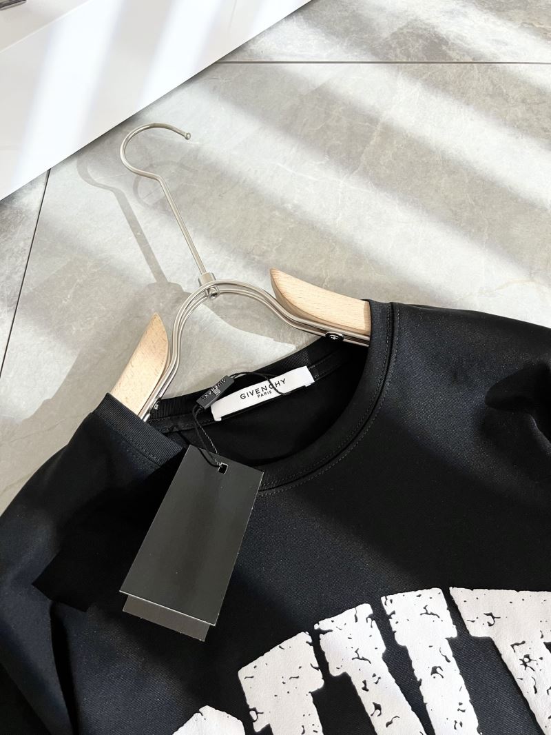 Givenchy T-Shirts